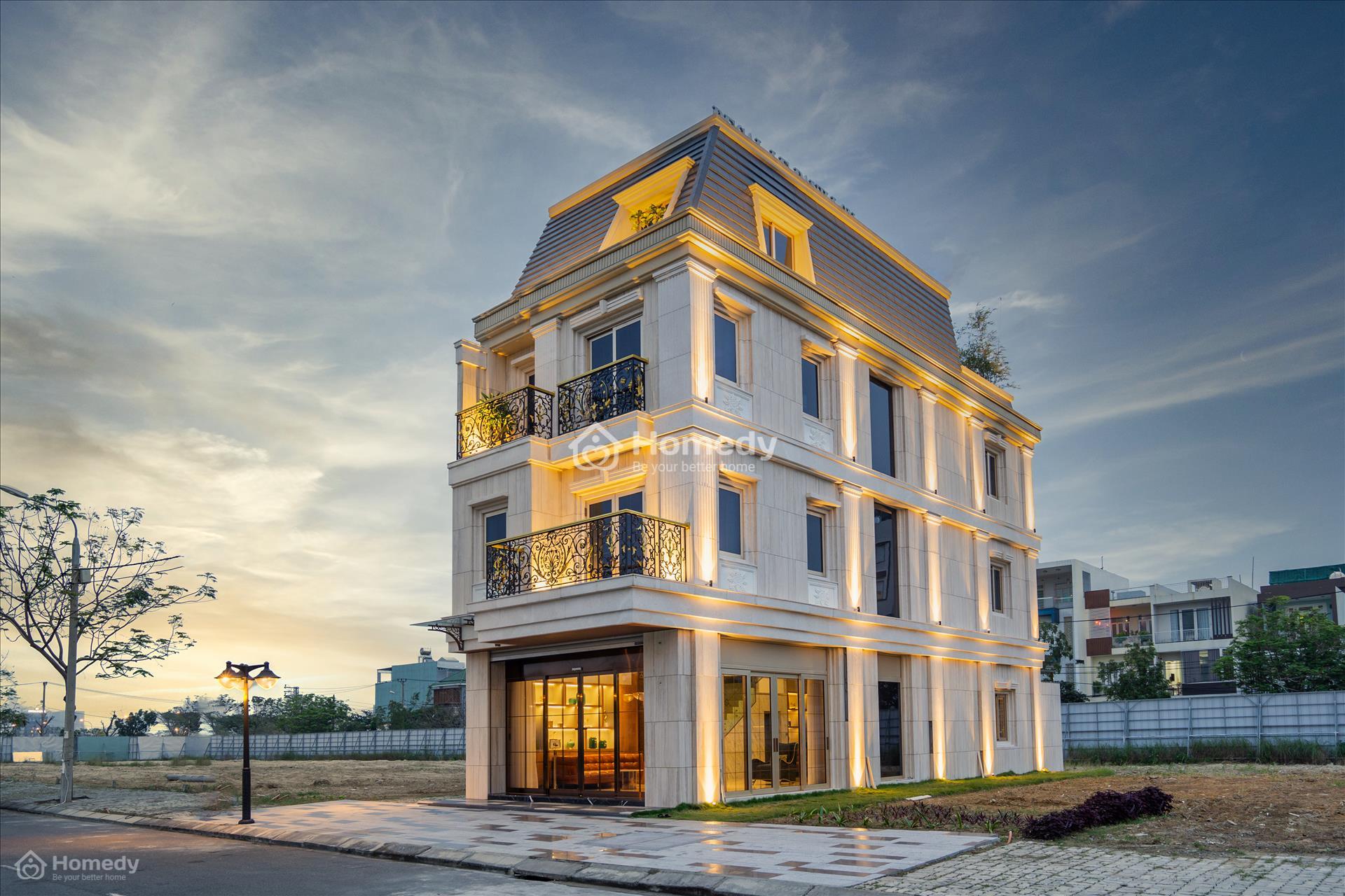 Regal Le Pavillon