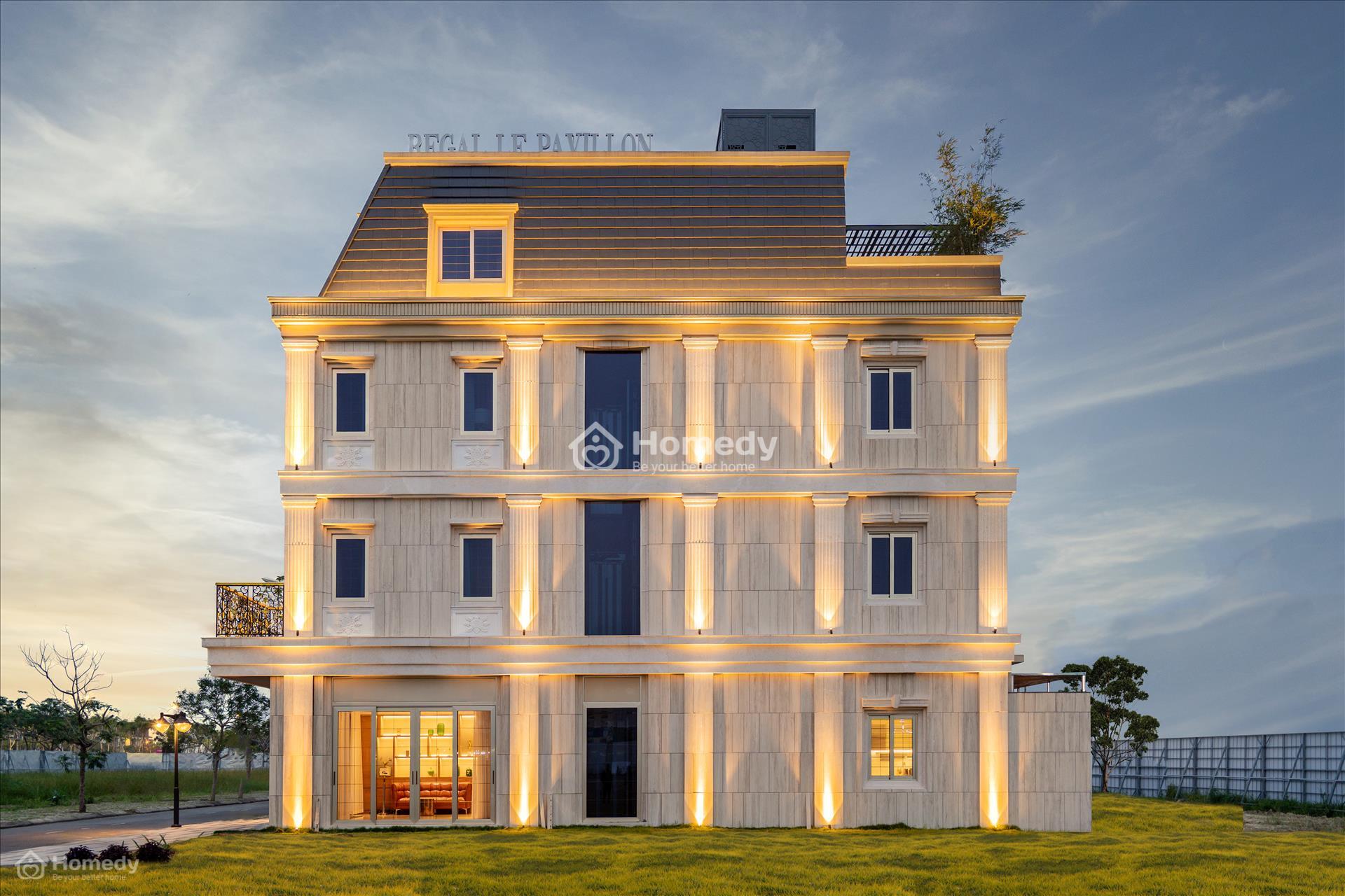 Regal Le Pavillon