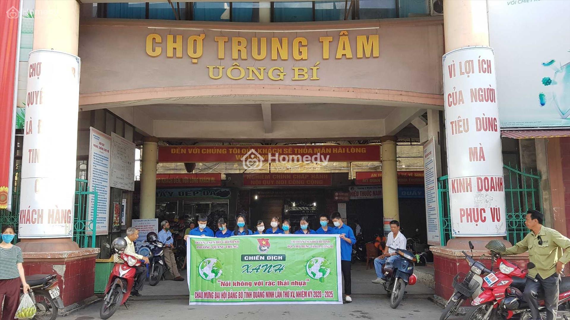 Chợ trung tâm Uông Bí