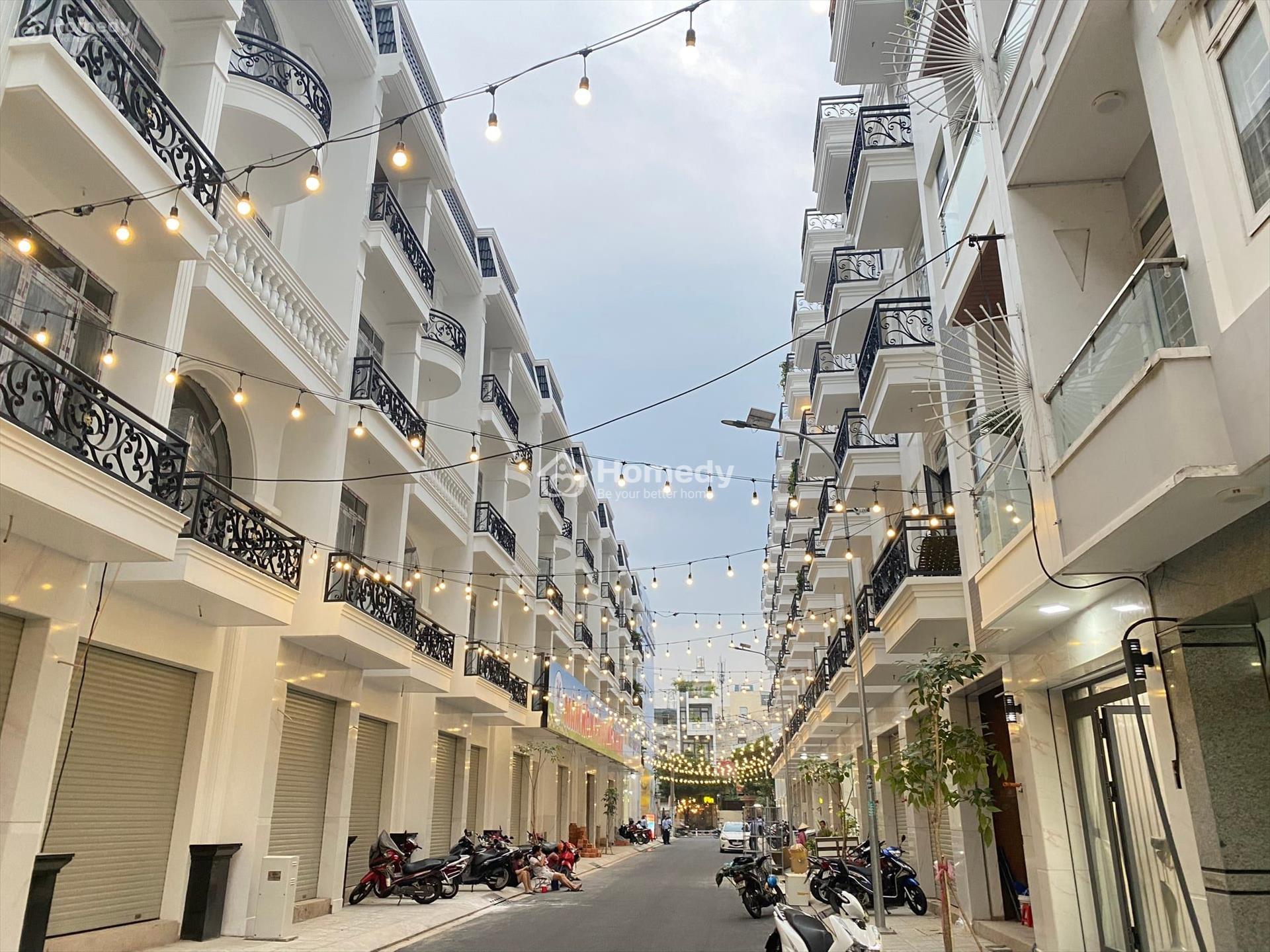 Tiến độ thi công dự án Biệt thự Versatile Home