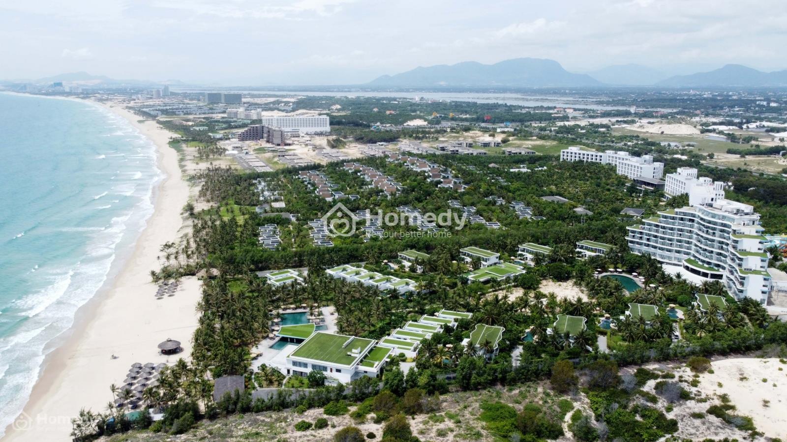 Các khu nghỉ dưỡng cao cấp tại Bãi Dài
