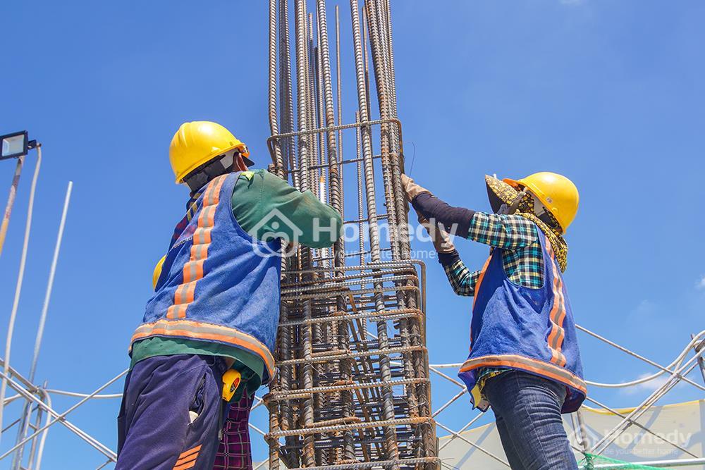 Thi công cốt thép cột tầng 3 lên tầng 4 Block B