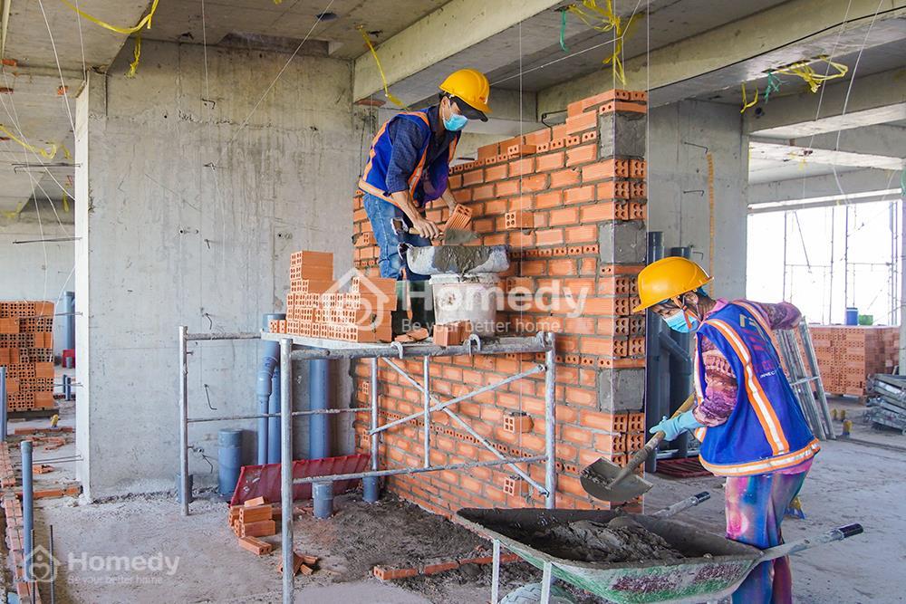 Thi công xây tường căn hộ tầng 4 đến tầng 11 Block C
