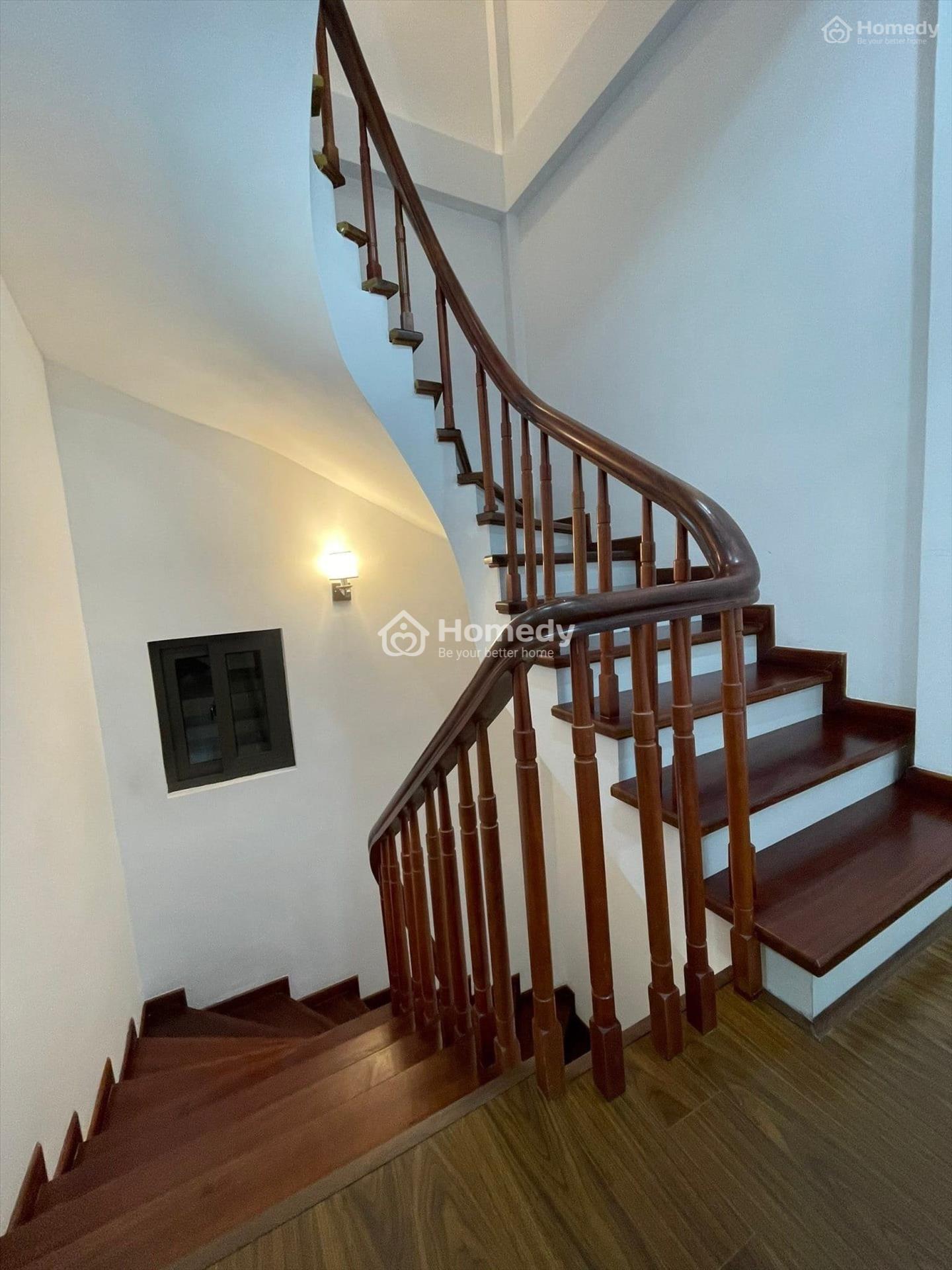 Hình ảnh nhà Trường Chinh, Thị trấn Đống Đa, Ngõ thông rộng, Ô tô đỗ cửa